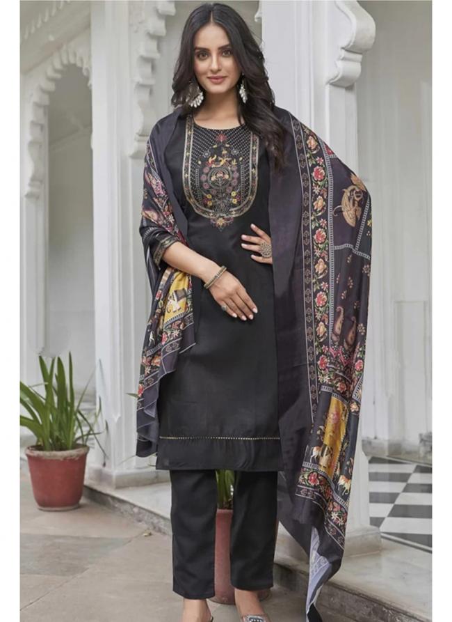 Cotton Black Traditional Wear Printed Readymade Kurti Set